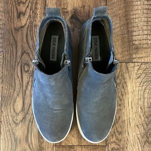 Steve Madden Suede Boot